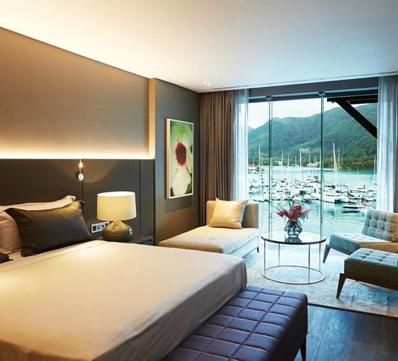 Deluxe - Marina View Room Номера