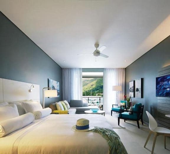 Luxury - Marina View Suite Номера