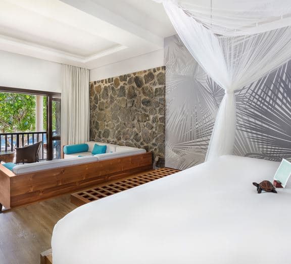 Deluxe Ocean View Room Номера