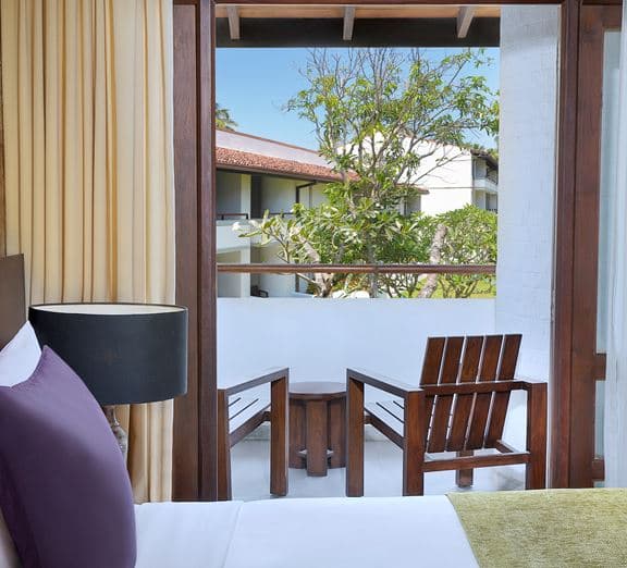Avani Courtyard View Room Номера