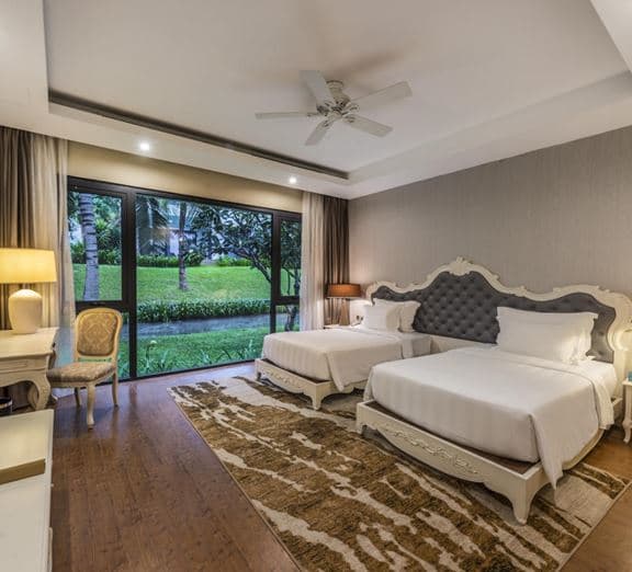TROPICANA VILLA 3 BEDROOM BEACHFRONT (NO EXTRA BED) Номера