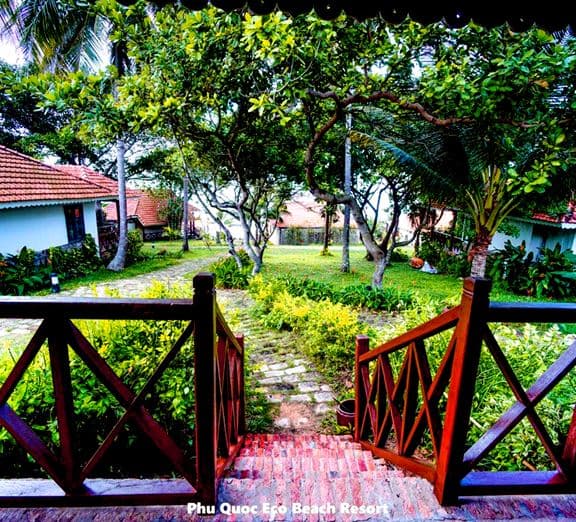 DELUXE BUNGALOW GARDEN VIEW WITH TERRACE Номера