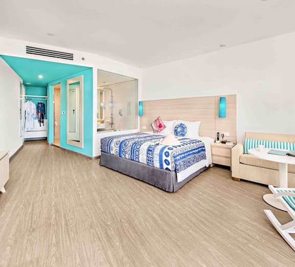 SUPERIOR ROOM POOL-ACCESS Номера