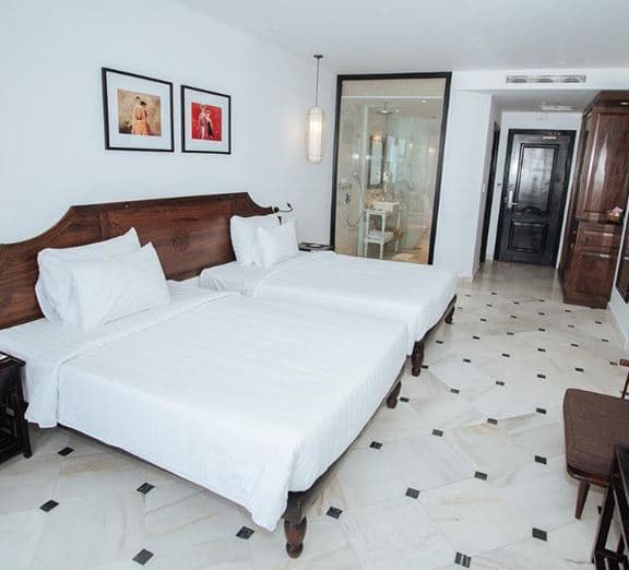 DELUXE OCEAN VIEW WITH BALCONY Номера