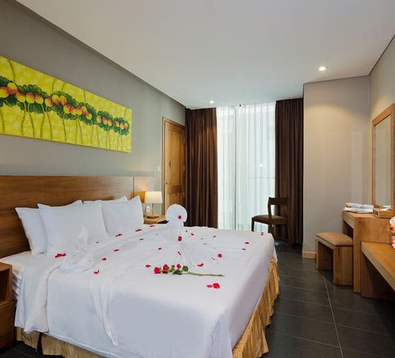 ROOM DELUXE WITH BALCONY Номера