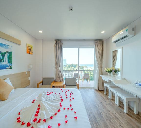 ROOM DELUXE DOUBLE BALCONY Номера