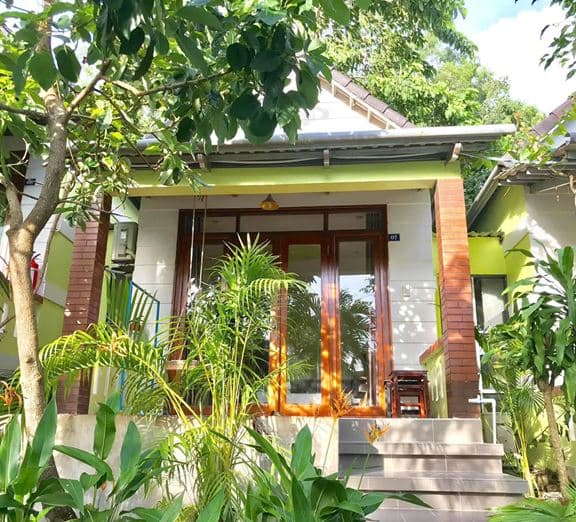 BUNGALOW DELUXE FAMILY GARDEN VIEW WITH TERRACE Номера