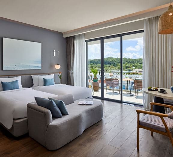 STANDARD ROOM WITH BALCONY (CHILD WITHOUT EXTRA BED) Номера