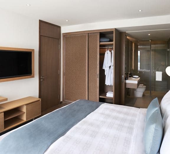 SUPERIOR SUITE 1 KING BED BALCONY WITH MEAL Номера