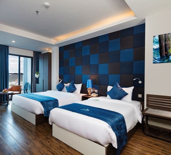 DELUXE BALCONY CITYVIEW Номера