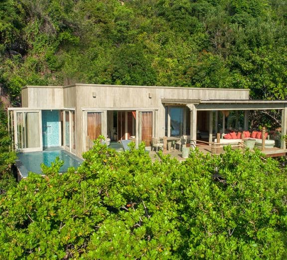 TREE TOP POOL VILLA Номера