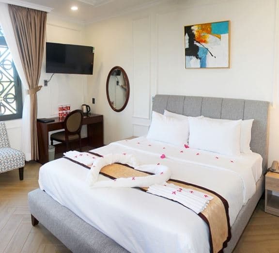 DELUXE ROOM WITH BALCONY Номера