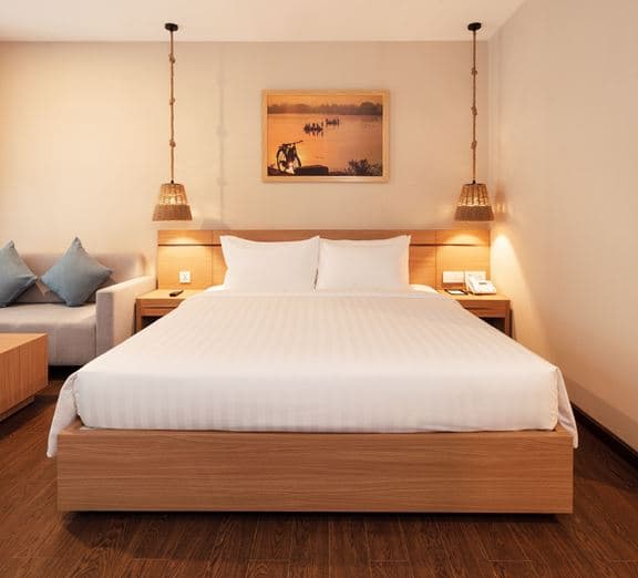 DELUXE PARTIAL SEAVIEW WITH BALCONY Номера