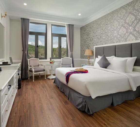 DELUXE ROOM CITY VIEW Номера