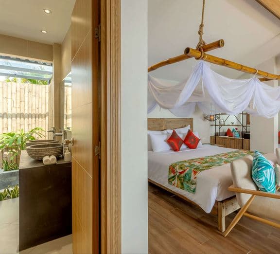 BEACHFRONT BUNGALOW Номера