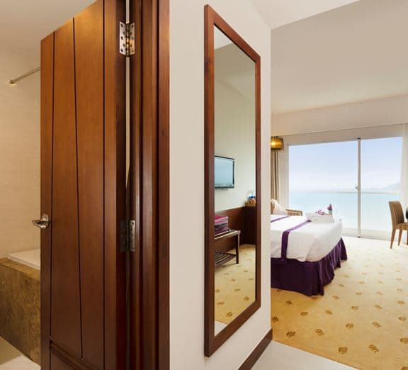 JUNIOR DELUXE OCEAN VIEW Номера