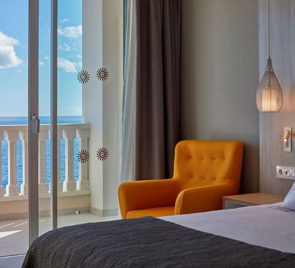 FAMILY MASTER SUITE SEA VIEW Номера