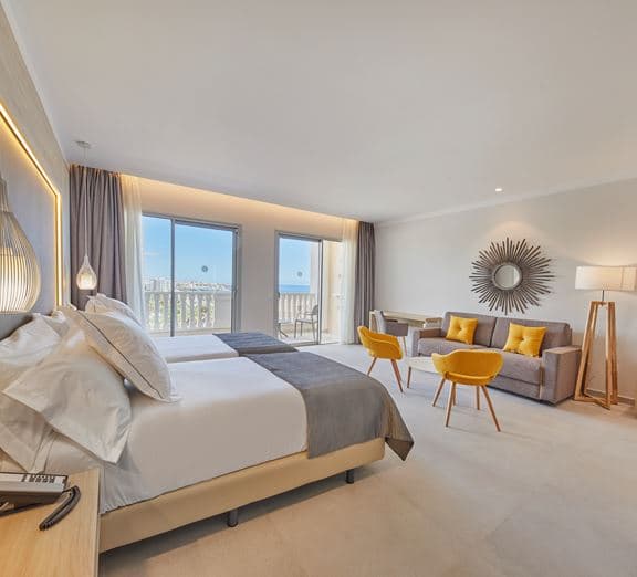 JUNIOR SUITE SEA VIEW Номера