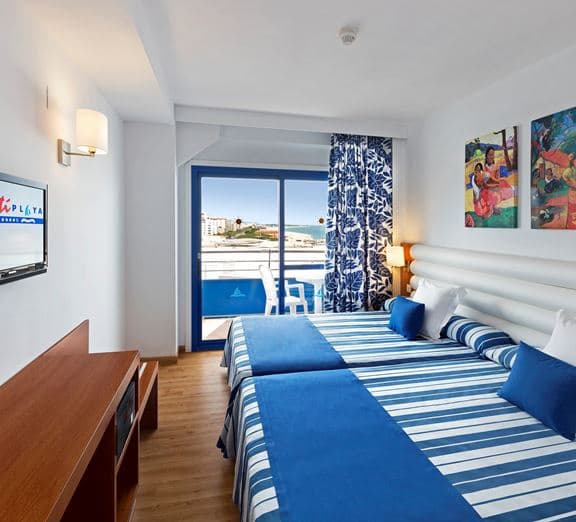 SUPERIOR DOUBLE LATERAL SEA VIEW BALCONY OR TERRACE (SUM) Номера