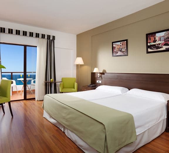 DOUBLE STANDARD ROOM (SEAVIEW, BALCONY OR TERRACE) Номера