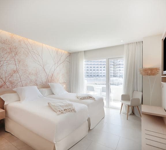 Double side sea view Номера