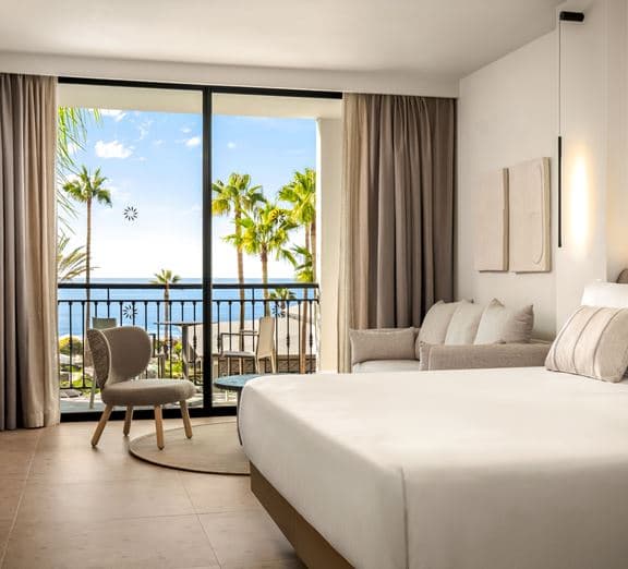 JUNIOR SUITE SEA VIEW Номера