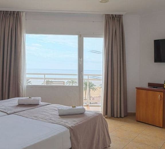 STANDARD SEA VIEW 2 PAX Номера