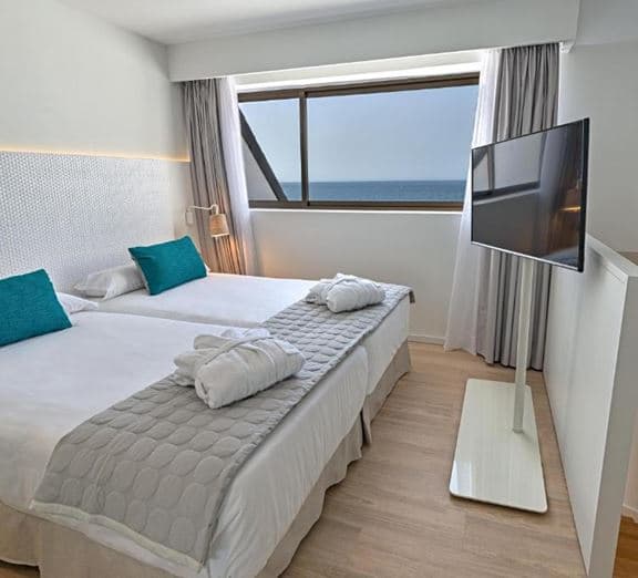 SUITE DUPLEX PREMIUM SEA VIEW WITH BALCONY Номера