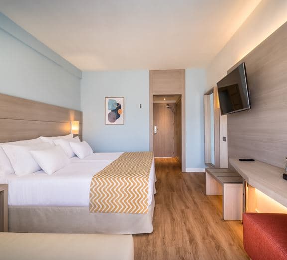 DOUBLE ROOM  (BALCONY OR TERRACE) Номера