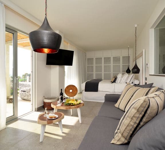 SUITE SEA VIEW WITH PRIVATE POOL Номера