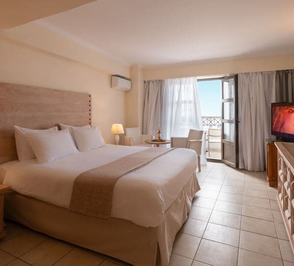 Suites Sea View Номера