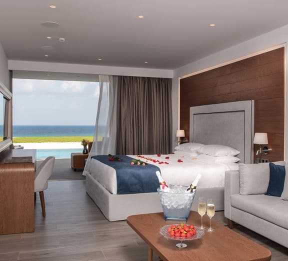 Honeymoon Suite Номера