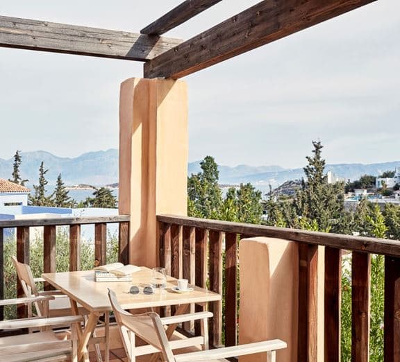 1 Bedroom Superior Family Apartment Side Sea View Номера