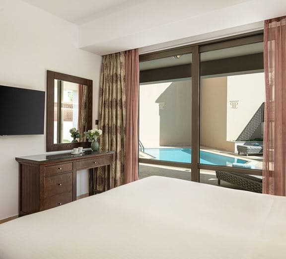 2 BEDROOM SUITE PRIVATE POOL AND JACUZZI Номера