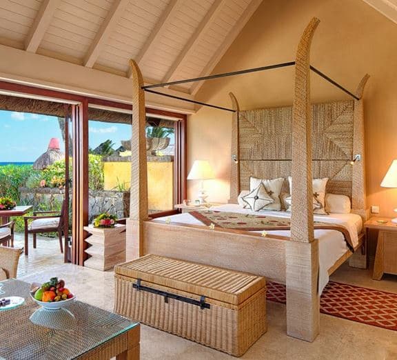 Luxury villas with garden Номера