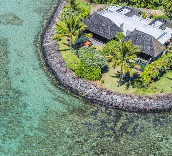 OCEANFRONT POOL VILLA Номера