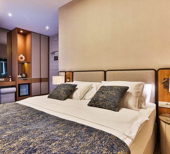 SUPERIOR DOUBLE ROOM Номера