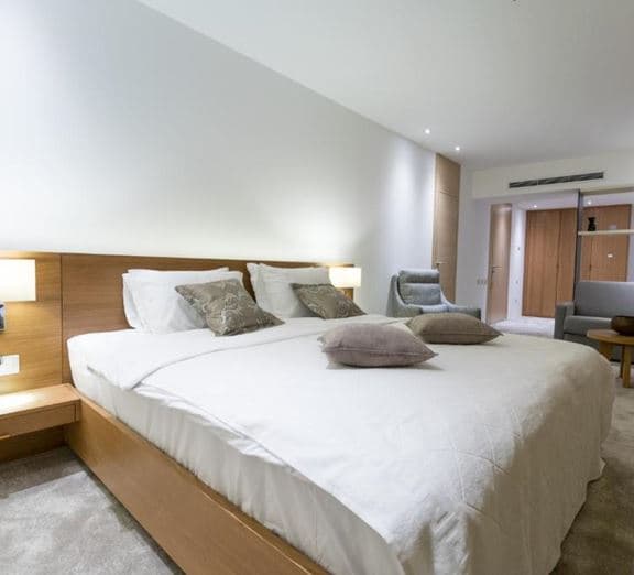 JUNIOR SUITE ATRIUM VIEW Номера