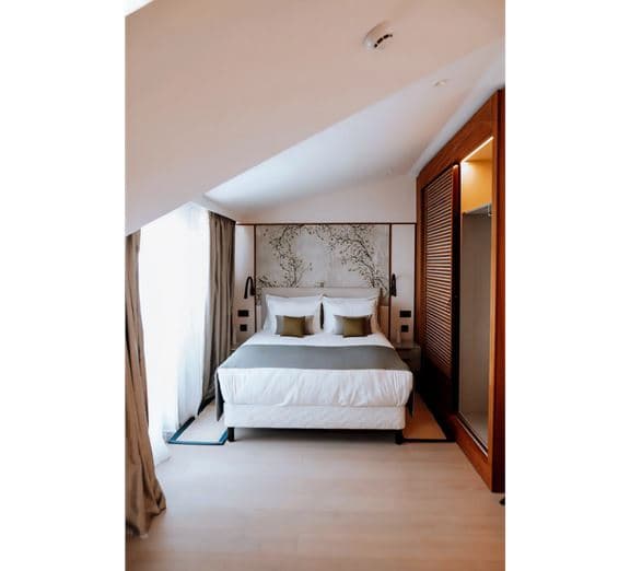 JUNIOR SUITE DOUBLE SEA VIEW Номера