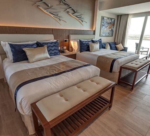LUXURY JUNIOR SUITE SUNSET VIEW Номера