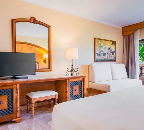 PREMIUM NEAR POOL Номера