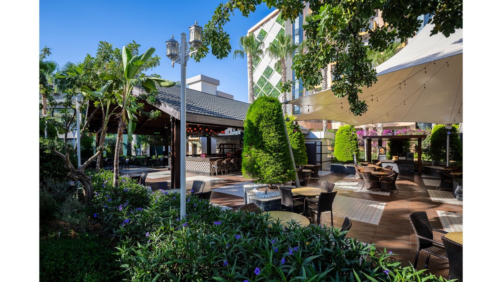 bars-garden-bar