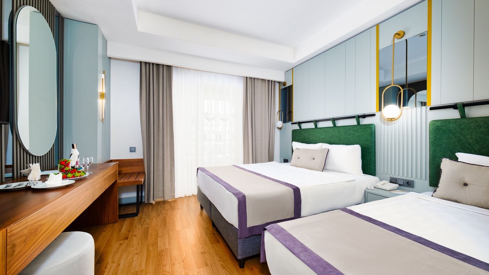 rooms-standart-room-land-view