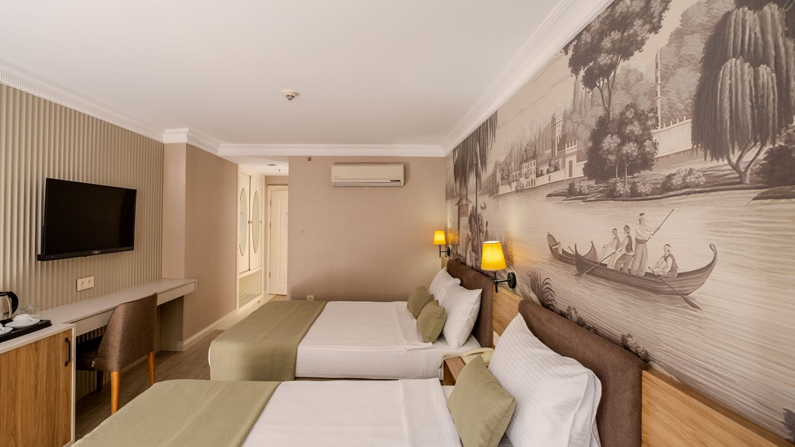 rooms-standard-room-side-sea-view