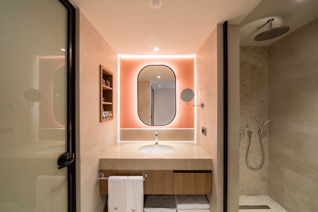 rooms-deluxe-connection-rooms-land-view-5d