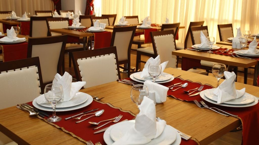 restaurants-main-restaurant