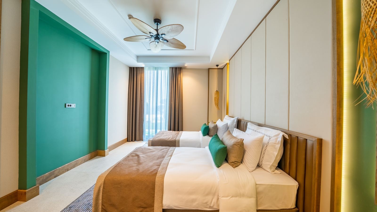 rooms-executive-villa