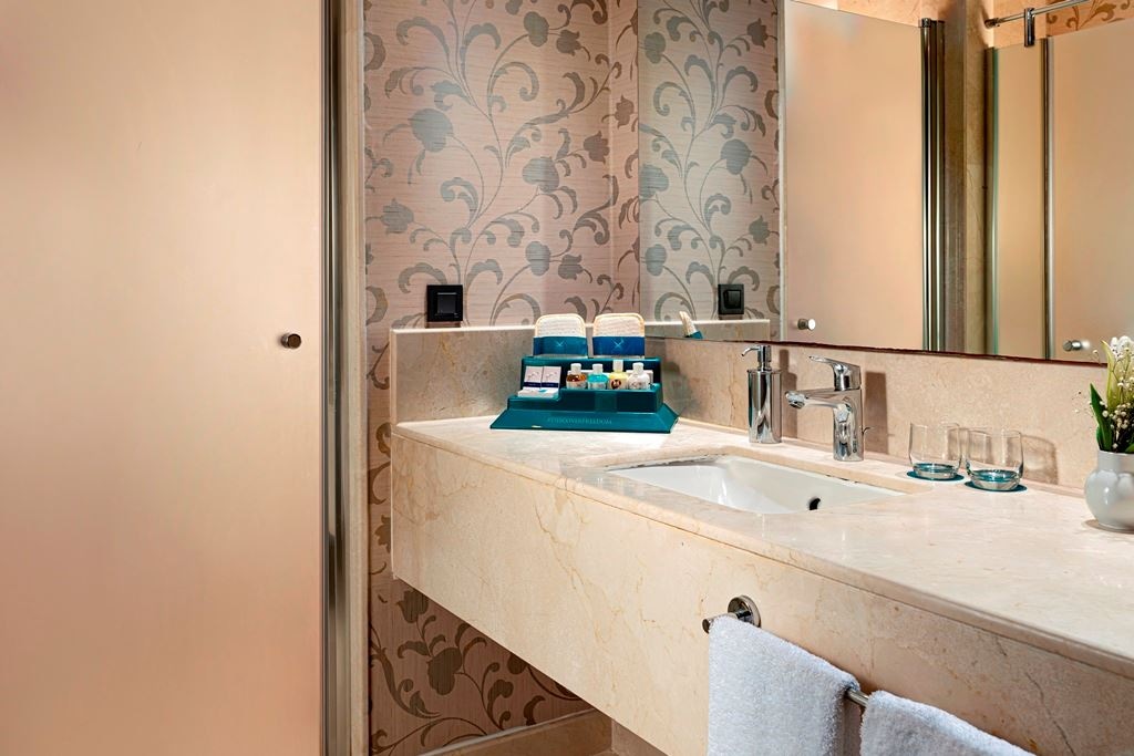 rooms-deluxe-standart-side-sea-view