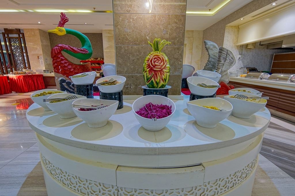 restaurants-main-restaurant