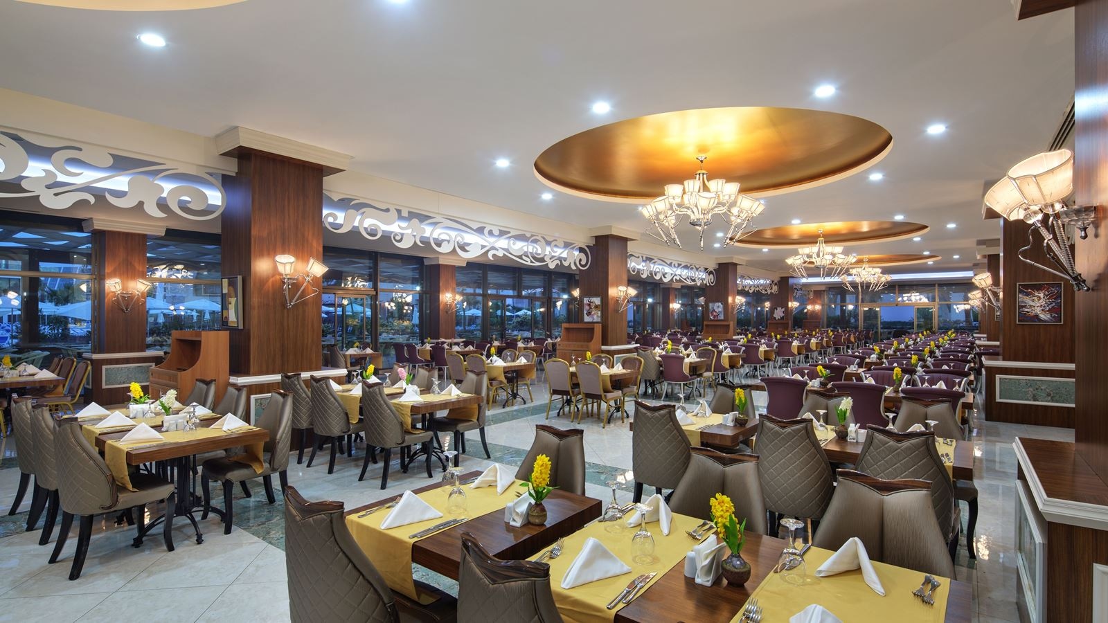 restaurants-main-restaurant